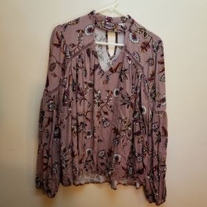 Melrose and Market Purple Floral Key Hole Blouse